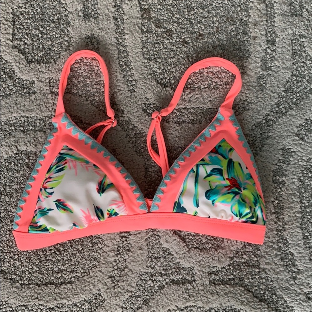 Swimsuit top